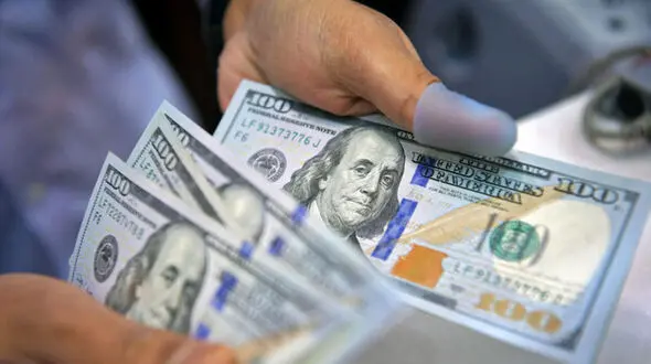 قیمت خرید دلار در بانک‌ها امروز ۹۸/۰۴/۲۹
