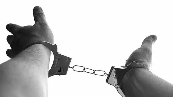 دزد از ترس آبرویش خودکشی کرد / در کرج رخ داد