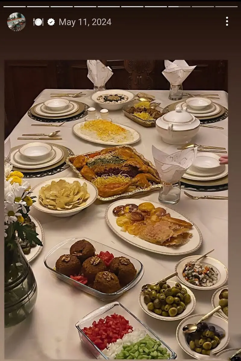 نرگس محمدی