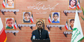 رئیس کانون پرورش فکری کودکان و نوجوانان: قلم شاعران، صدای شهدای کودک و نوجوان است