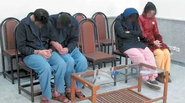 گفتگو با 2 دختر ماساژور که کار کثیف کردند+عکس 