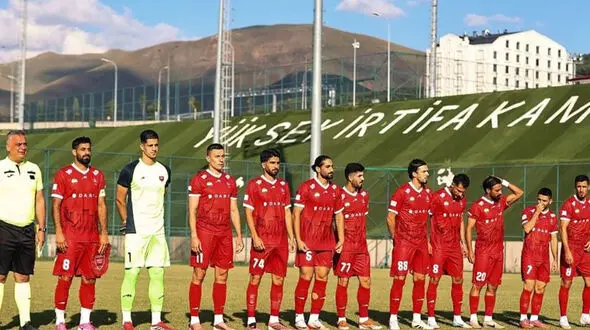 انقلاب سنی در پرسپولیس / خروج باتجربه ها و ورود جوان ها