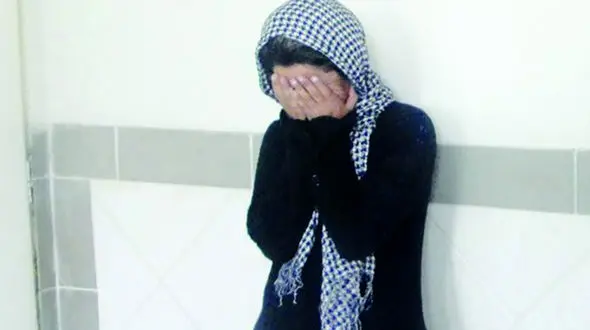 پایان عجیب عشوه گری های 2 دختر شیک پوش  + عکس