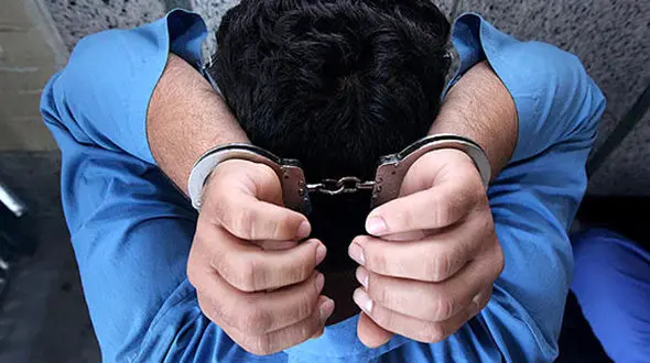 گردنبند قاپ حرفه ای در آبادان دستگیر شد