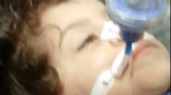 مرگ «رویا» با نیش عقرب/خانواده این کودک از پزشکان شکایت کرده اند