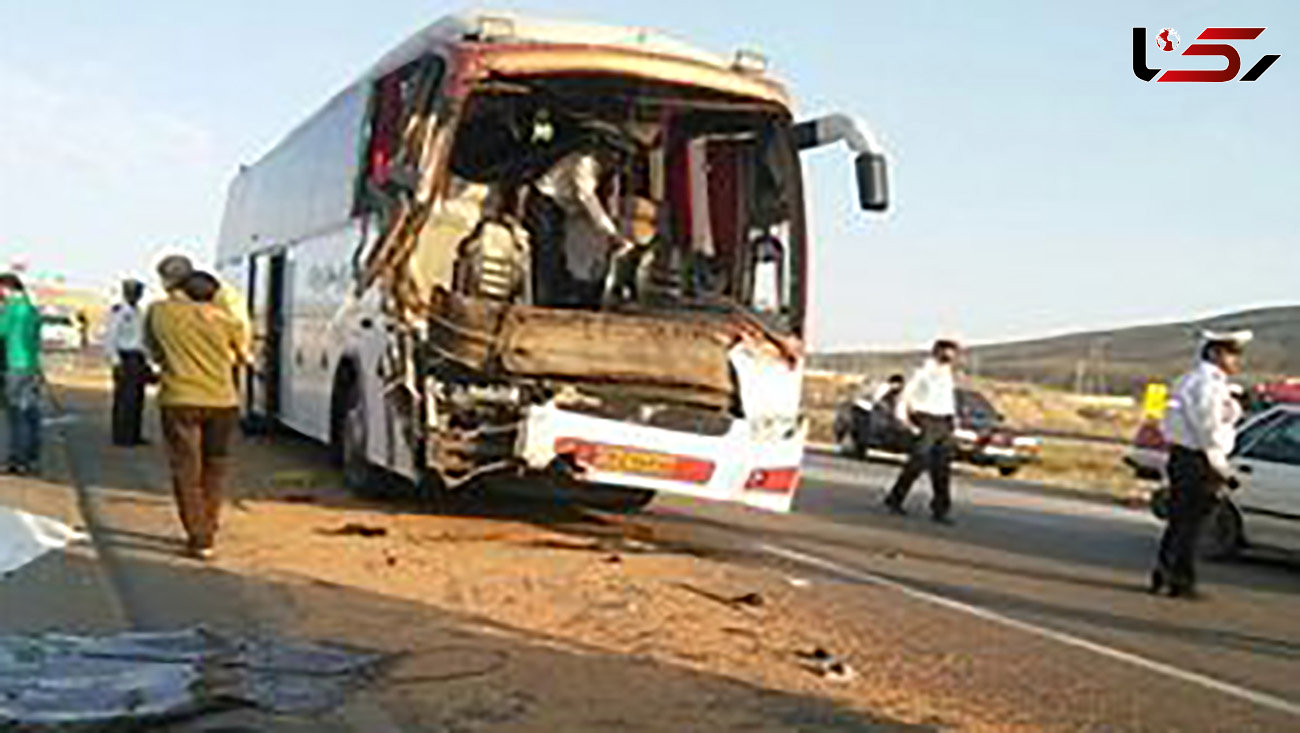 واژگونی مرگبار اتوبوس در بندر لنگه+عکس