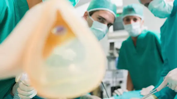 پشت پرده مرگ تلخ دختر 45 روزه در اتاق عمل