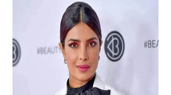 پیشنهادات جسورانه پریانکا چوپرا برای زیبایی + عکس 