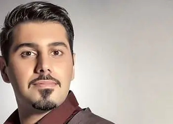 دانلود آهنگ عاشقانه احسان خواجه امیری / ترانه چه دور از من باشی چه با من تنها شی+ متن کامل