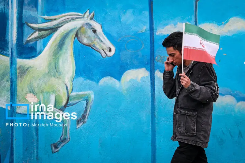 حضور مردم ایران در راهپیماتیی 22 بهمن 1404