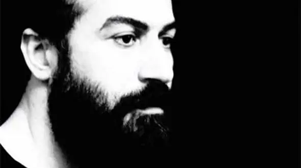 عکسی قدیمی از دانیال حکیمی