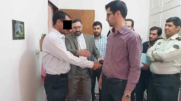 زنم دیکتاتور بود! +عکس متهم در صحنه حادثه