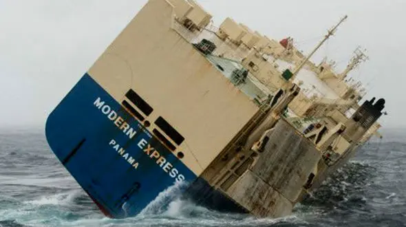 سرنوشت عجیب کشتی پانامایی + فیلم