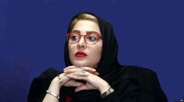 فیگور جدید و جذاب ژیلا صادقی با عینک آفتابی خاصش/ باورتون میشه این خانوم همیشه طرح لباساشو خودش میده؟! عجب سلیقه ای داره خدایی