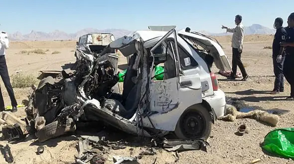 فاجعه / تریلی 8 نفر را در یزد له کرد و کشت + عکس تلخ