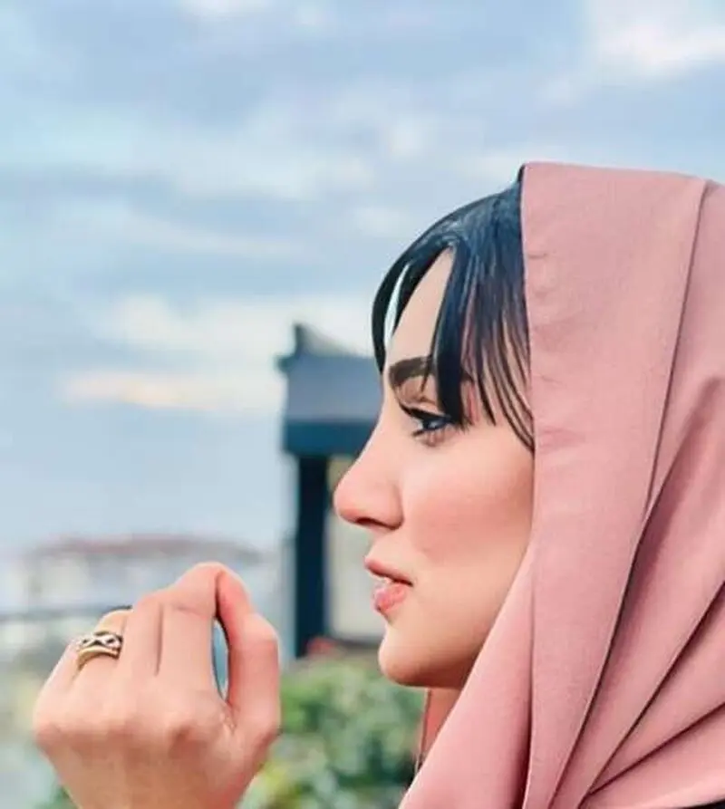 زهرا نادری فر
