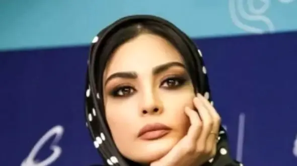 صحرا اسداللهی بدون گریم و آرایش / خبری از قیافه همیشگی نیست + عکس ها