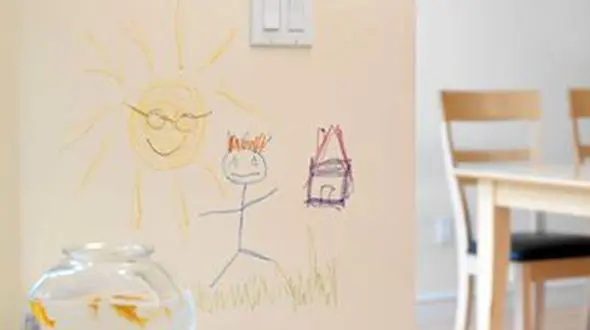 لکه ماژیک را چگونه پاک کنیم؟