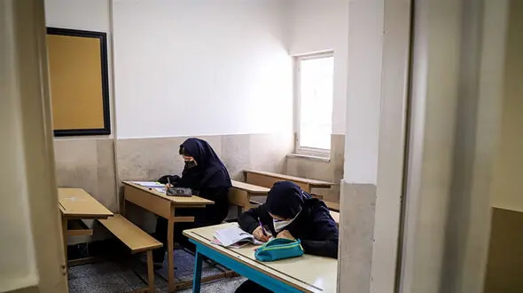 حاصل خصوصی سازی مدارس، افزایش جدا سازی نژادی، قومی، اجتماعی و اقتصادی است