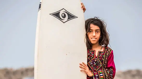 غوغای این دختر و پسر ایرانی در جهان ! / ونوس بلوچ و داوود خدیر چه کردند ؟! + عکس هایی برای غرور