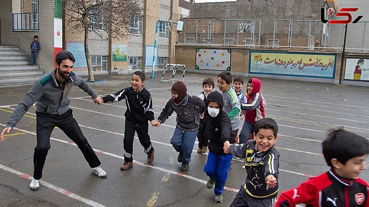 معاون وزیر آموزش و پرورش: ۱۵ هزار و ۷۵۰ معلم ورزش کم داریم / به ازای هر ۴۱۰ دانش آموز، یک معلم تربیت بدنی داریم + فیلم