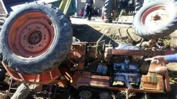 واژگونی مرگبار تراکتور 26 کشته برجای گذاشت + جزئیات 
