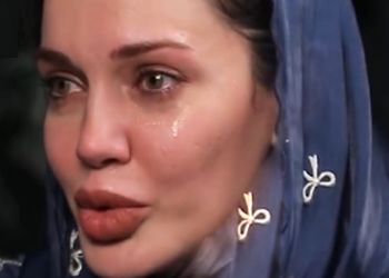 فیلم / گریه های تلخ مریم قجر:گفتند ام اس دارم ...  /  گفتم یا امام رضا به بچم رحم کن .../ بهم گفتن آنجلینا جولی مناطق محروم .../ من نیستم به خدا بدل .....