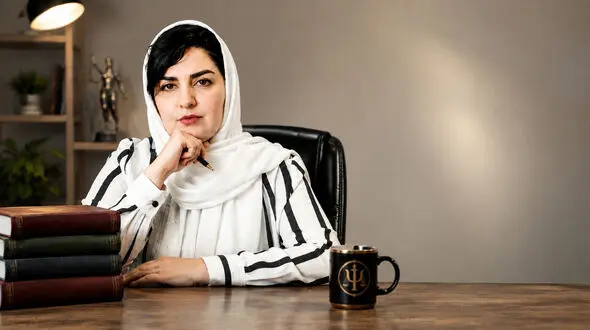 خبرنگاران هر روز تروما را روایت می‌ کنند؛ اما چه کسی از سلامت روان شان مراقبت می ‌کند؟ /گفت ‌وگو با دکتر مریم سامانی، روانشناس بالینی و مدرس دانشگاه