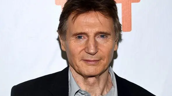 روایت بازیگر مشهور از اقدام سیاه با دوستش / او مجبور به عذرخواهی شد + عکس 