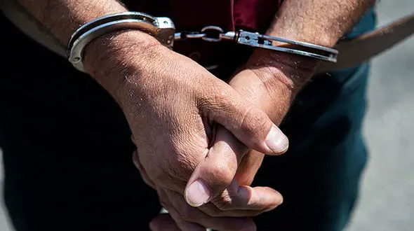 گلوله شکاری قلب جوان هامون را شکافت / بازداشت قاتل 20 ساله