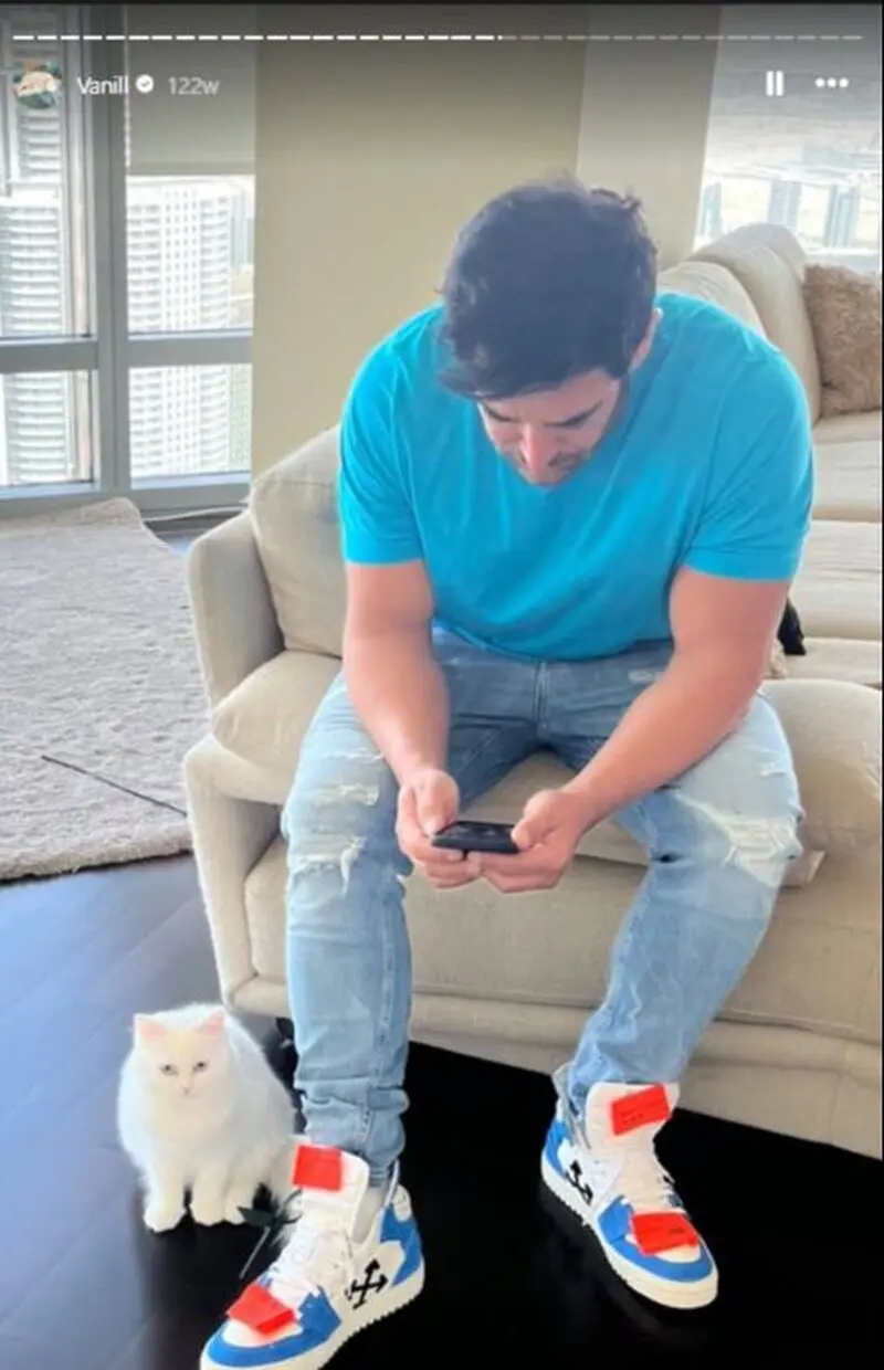 .