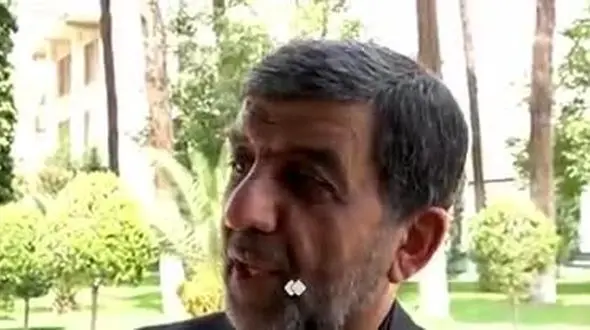 وزیر گردشگری:با حفظ سِمَت مسئول تمام سرویس بهداشتی‌های کشور هستم!