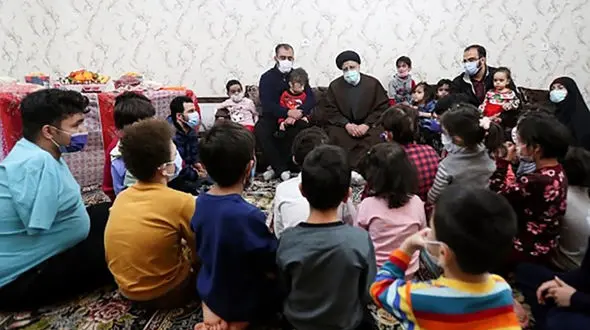 در میهمانی شب یلدای رئیس‌جمهور چه گذشت؟ / غافلگیری در شب یلدا