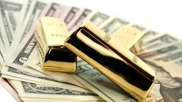افزایش قیمت طلا در پی نگرانی‌های اقتصادی و ضعف دلار
