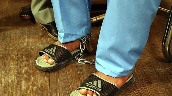 دست برادر به خون خواهر آغشته شد / این حادثه تلخ در شهرک غرب تهران رخ داد