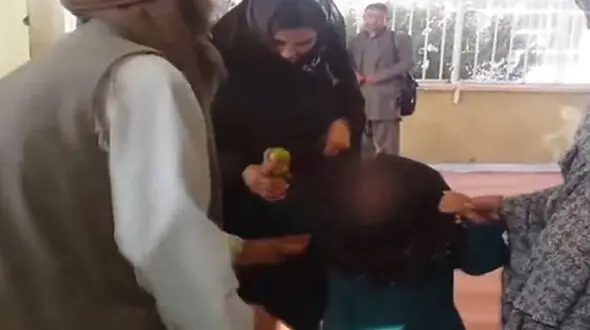 فروش دختر شش ساله به مرد 55 ساله در ازای یک بز +عکس
