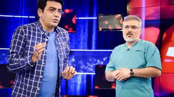 فرزاد حسنی و دکتر صابری کودکی را از مرگ نجات دادند / این حادثه پنجشنبه در پارک سرخه حصار رخ داد