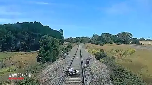 اتفاق عجیب روی ریل راه آهن / قطار 147 کیلومتر سرعت داشت که...+ فیلم