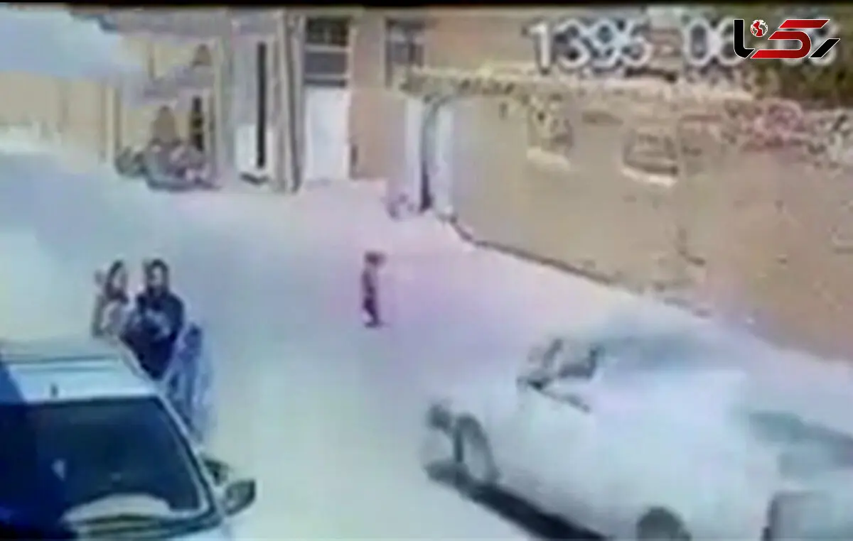 فیلم نجات حیرت انگیز دختر بچه یزدی از یک تصادف شدید + تصاویر