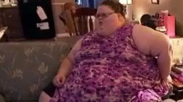 پرونده عجیب سال 95 / شکنجه وحشیانه زن 320 کیلویی+ عکس