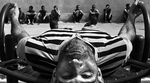 کمپ جنجالی ترک اعتیاد شفق تعطیل نیست