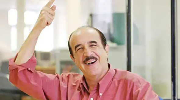 هنرمندی که صدای تمام معلم هایش را تقلید می کرد/منوچهر آذری هنرمند جاودانه