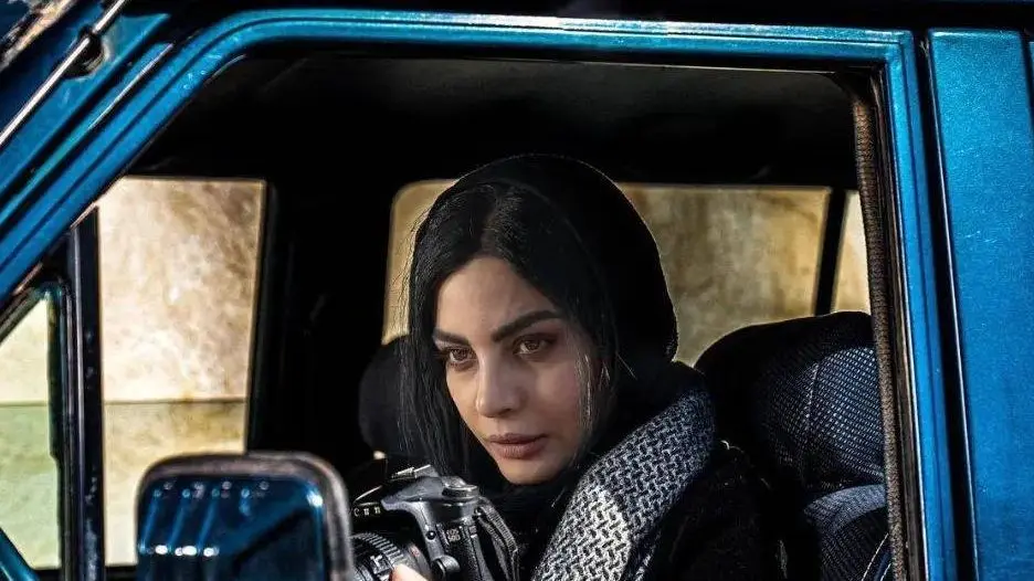 صحرا اسداللهی: تحمل راز برام سخته تعریف نکنم خفه میشم...! خاطراتم رو به راننده اسنپ میگم...!