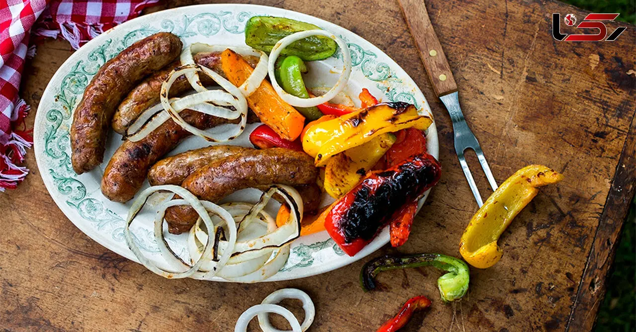 دستور تهیه سوسیس خانگی سالم +آموزش