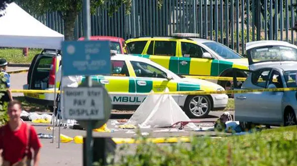 قاتل زن و دخترش را مقابل استخر قربانی کرد و به مرگ خودخواسته تن داد+عکس