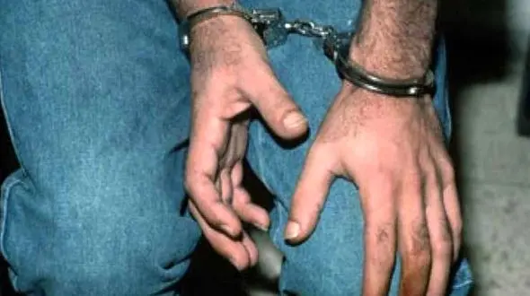 وسوسه شیطانی مرا به سمت درخواست نامربوط از دختر جوان کرد و ...