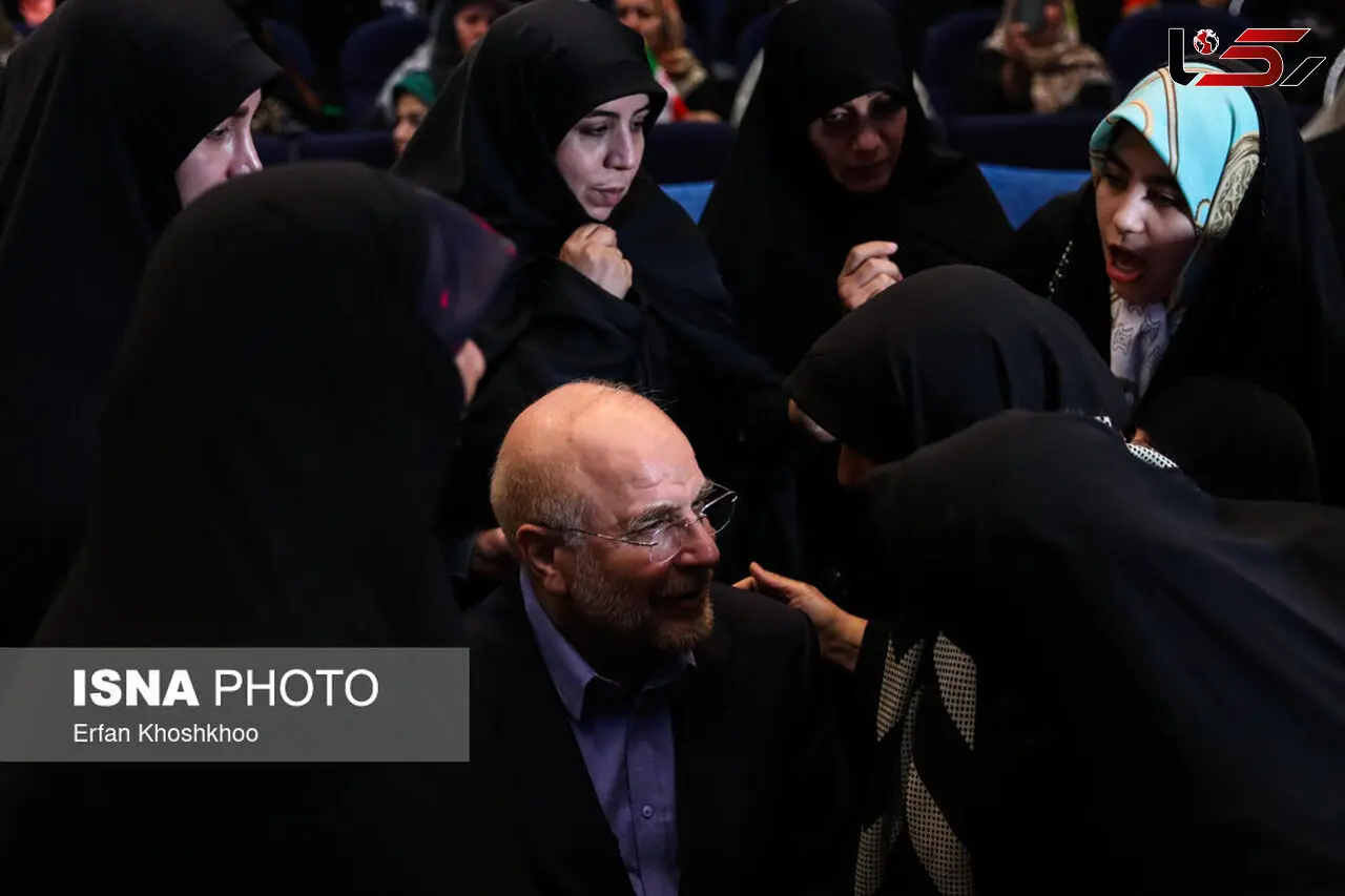 قالیباف در محاصره زنان پیشران پیشرفت ایران + عکس