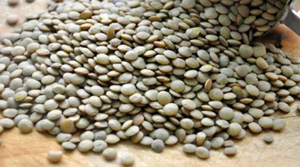 برای تسکیت التهاب مفاصل ، عدس و چای سبز بخورید