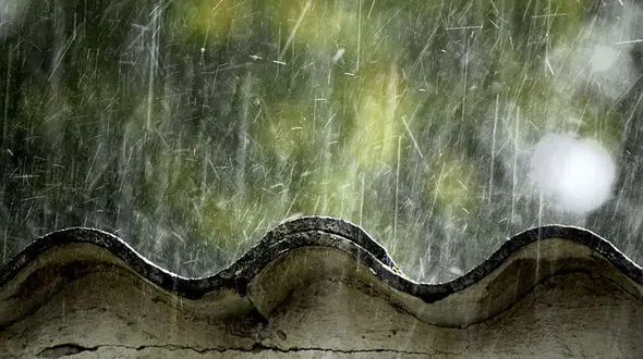 ​بارش پراکنده در مناطقی از شمال و شمال غرب کشور/ شمال تهران باران می بارد