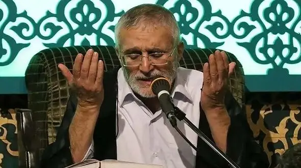 قطع صدای منصور ارضی بخاطر انتقاد ازپناهیان روی آنتن زنده تلویزیون